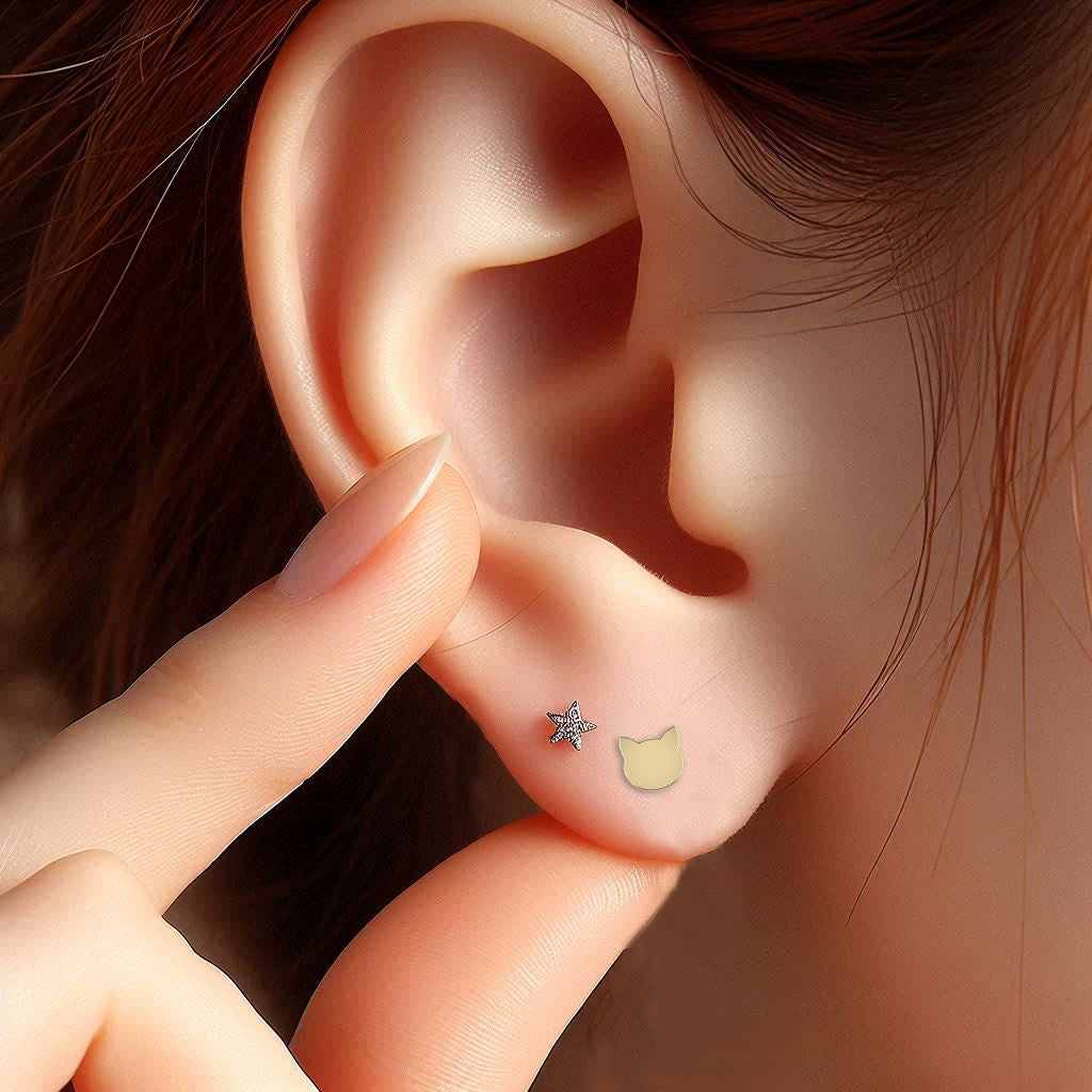 14K Yellow Gold Cat Stud Earrings