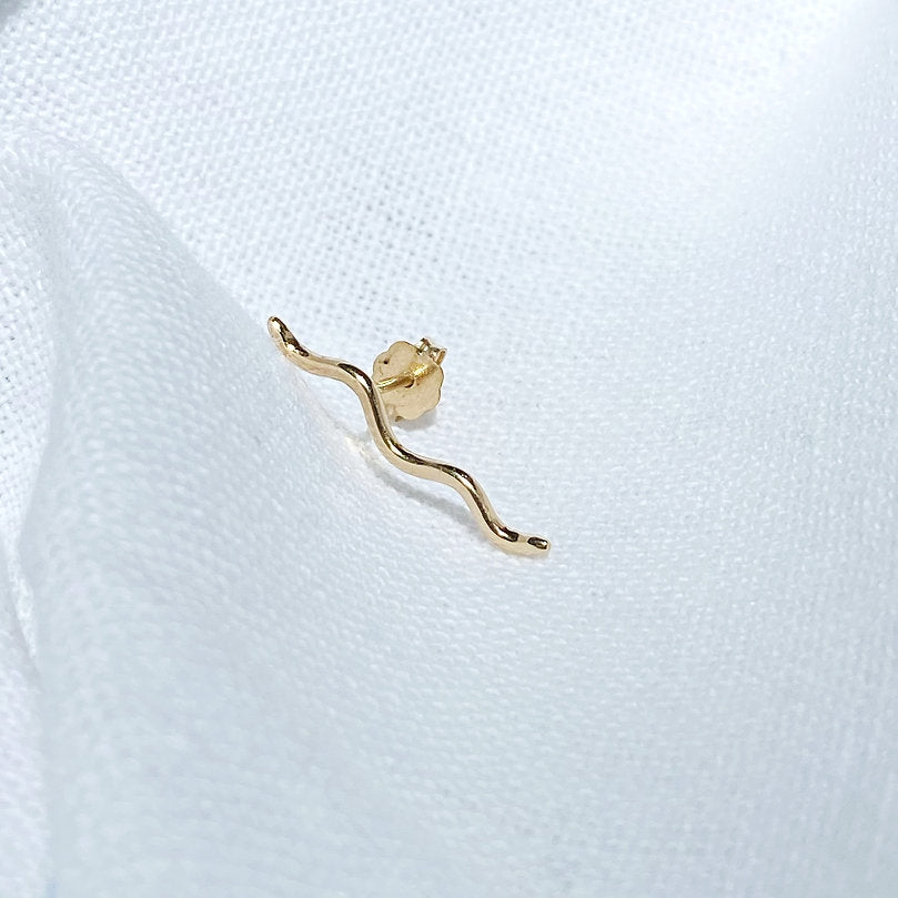 14K Solid Yellow Gold Squiggle Ear Climber